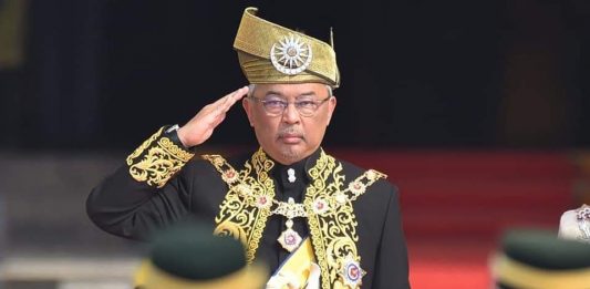 Agong Can Simply Disregard the Numbers Game and Fall Back on the Caretaker Prime Minister Getting First Chance at Forming the Cabinet. - Nmh Filepic