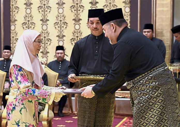 Wan Azizah could have been Malaysia's first prime minister