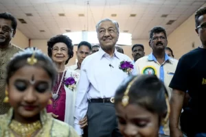 the Inferiority Complex, Arising from Divided Loyalties, Runs Deep. It Appears That Mahathir, Perhaps Others As Well, Doesn't Feel Good and Complete Unless They Can Look Down on Someone. - 2018 Photo from Malaysiaworldnews.com