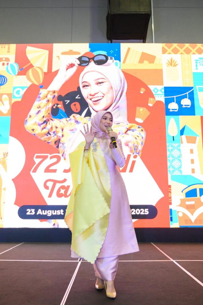 Salam Taiwan Ambassador, Celebrity Nabila Razali Described Taiwan As 'breathtaking' during a presentation at Matta Fair on Saturday