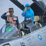 Rmaf Chief, Tan Sri Asghar Khan, Bids a Final Farewell Alongside His Wife, Puan Sri Bibi, Aboard the Sukhoi Su-30mkm.