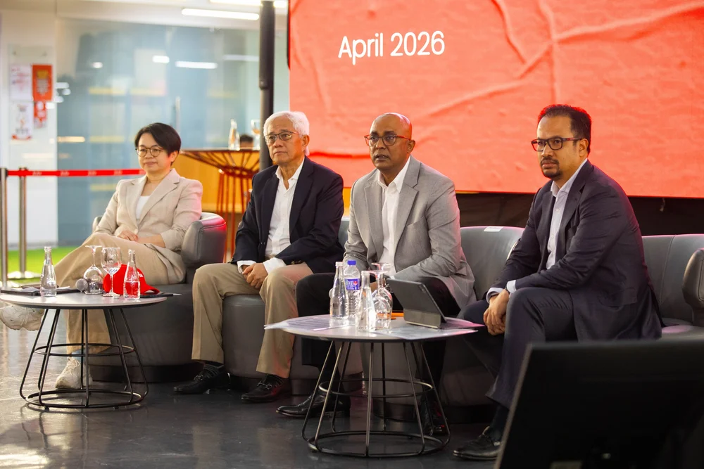 Rf20260406_aax+media+briefing+pc-105 1 | Nmh