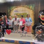 Wakil Tourism Malaysia Dan Dorsett Hotels Malaysia Bergambar Selepas Memeterai Kerjasama Strategik Bagi Memperkukuh Pelancongan Domestik Menerusi Kempen "jom Cuti! Bersama Wira & Manja" Sempena Tahun Melawat Malaysia 2026.