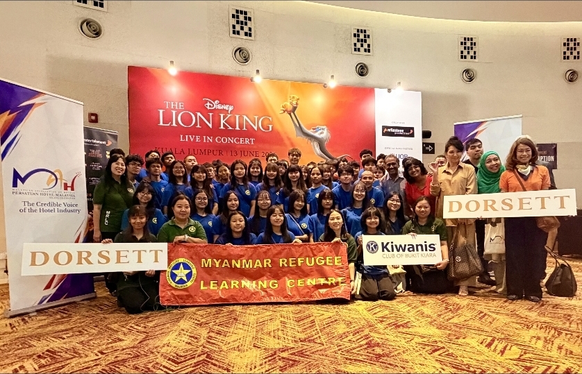 Refugee Children, Organisers and Guests Gather Before the Lion King Live in Concert at the Kuala Lumpur Convention Centre. Among Those Present Were Datin Jasmine Abdullah Heng (second Row Standing, 3rd Right), Who Spearheaded the Initiative, and Next to Her Was Nmh Editor-in-chief, Datin Hasnah Abdul Rahman With, Behind Her, Son Aidel Rahman, a Neurodiverse Performer and Writer.