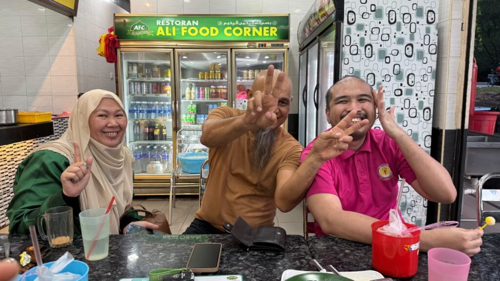 Ziqri Lost - Nmh | Nmh Kindness Changed the Ending of What Could Have Been a Tragic Day. Ahmad Ziqri (centre) with the Special Education Teacher and Her Husband Who Cared for Him Until His Family Arrived After He Went Missing for Several Hours.